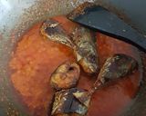 Foto langkah ke 5 dari resep Ikan Salem Bumbu Balado.