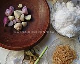 Foto langkah ke 2 dari resep 155. Buntil Daun Singkong.