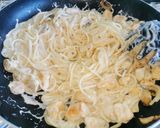 Foto del paso 3 de la receta: Espaguetis con pechuga y nata sin lactosa