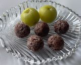 A picture of step 12 of Winter Special Immunity Booster Amla Energy Bites.