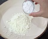 A picture of step 1 of Green Jelly Bites.