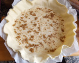 Foto del paso 1 de la receta: Tarta doble de manzana, natillas y mermelada dorada de melocotón
