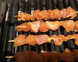 Foto del paso 6 de la receta: Brochetas de pollo honey siracha