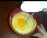 A picture of step 3 of Egg biscuits without oven.