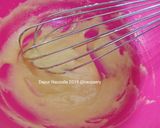 Foto langkah ke 1 dari resep Fluffy Japanese Pancakes.