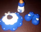 Foto del paso 1 de la receta: Torta para bautizo/entrega de bebé💙