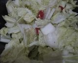 Foto langkah ke 3 dari resep Tumis Sawi Putih Tabur Teri Medan.