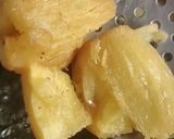 Foto langkah ke 4 dari resep Singkong Keju Merekah.