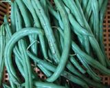 A picture of step 1 of Beans Poriyal.