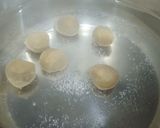 Hình bước làm 2 của món Canh mướp mồng tơi nấu bò viên