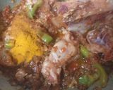 A picture of step 5 of Chicken handi.