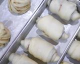 Foto langkah ke 7 dari resep Sausage Butter Roll.