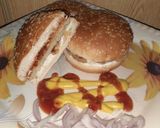 A picture of step 2 of Grilled Chicken pattie burger.
