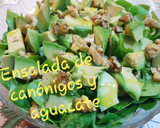 Foto del paso 4 de la receta: Ensalada de canónigos, aguacate y nueces