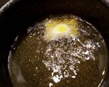 Túróval töltött csöröge recept fázis 2 fotója