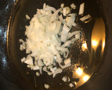 Foto del paso 4 de la receta: Judías verdes con tomate, pimiento, huevo duro y pechuga de pollo