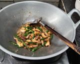 Foto langkah ke 4 dari resep 405. Ikan Asin Cabe Ijo.