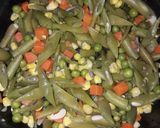 Foto del paso 2 de la receta: Saltadito Primavera con Pollo