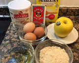 Foto del paso 1 de la receta: Bizcocho de Maizena, manzana y harina de almendras sin azúcar
