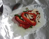 Foto del paso 1 de la receta: Filete de pescado empapelado.😊
