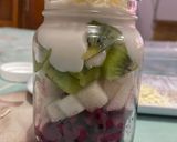 Foto langkah ke 2 dari resep Salad Buah Praktis.