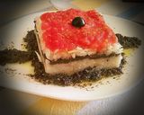 Foto del paso 3 de la receta Tartar de esqueixada con bacalao y olivada