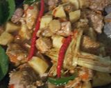 Foto langkah ke 3 dari resep Ayam kari kuning.