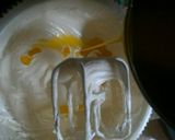 Foto langkah ke 4 dari resep Vanilla Sponge Cake - Anti Gagal, Hemat Bahan.