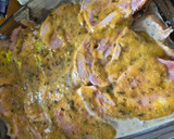 Foto del paso 6 de la receta: Pechuga de pollo rellena del super con salsa de verduras y champiñones (cocinando sin cocina)
