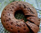 Foto langkah ke 7 dari resep Bolu Coklat Panggang.