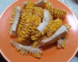 Foto langkah ke 4 dari resep Corn Ribs (goreng).