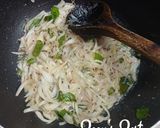 A picture of step 3 of Zunka/Jhunka - A Signature Maharashtrian Dish.