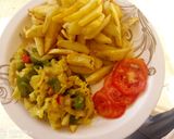 A picture of step 4 of Chips with cabbage sauce.