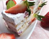 Sütés nélküli epres-kekszes gluténmentesen 🍓🍓 recept fázis 5 fotója