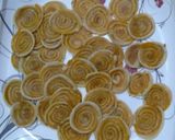 বেসন মসলা মঠরী(Besan Masala Mathri recipe in Bengali) রেসিপি ধাপ - 3 ছবি