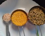 A picture of step 1 of Protein rich chilla.