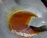 A picture of step 2 of Til chikki.