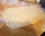 A picture of step 1 of Cheesy Braided Sausage Pie.