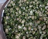 A picture of step 1 of Bhendichi Bhaji (Maharashtrian Style Bhindi/ Okra).