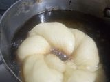كعك مقلي بالعجينة السحرية
