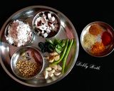 A picture of step 2 of Kerala kadala curry.