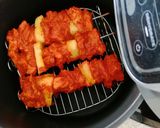 Foto del paso 5 de la receta: Pinchos de carne al pastor en freidora de aire