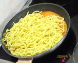 Lecsós virslis spagetti recept fázis 4 fotója