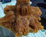 Foto langkah ke 8 dari resep Bolu karamel mekar.