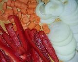 Foto del paso 1 de la receta: Bifes a la portuguesa