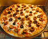 A picture of step 4 of Chicken Kabab Chunks Pizza 🍕🍕🍕.