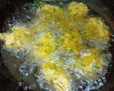 A picture of step 2 of Crisp Methi Vada.