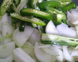 Foto del paso 1 de la receta: Rajas de chile jalapeño especial para el relleno de tamales