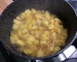 Une image de l'étape 6 de Compote de pommes au jus de prunes.