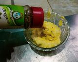 Foto langkah ke 2 dari resep Garlic Bread Teflon.